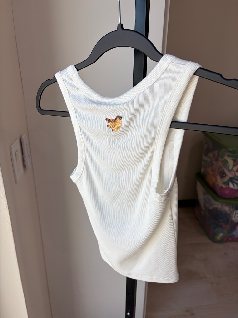Farm Rio: Banana Embroidered Off White
Tank Top - Picture 8 of 10